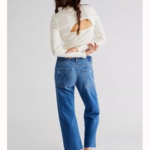MOTHER The Ditcher Cropped Chew Jeans